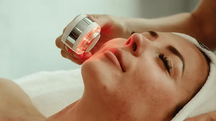 Využitie Biolampy Medilight v dermatológii - ružový filter