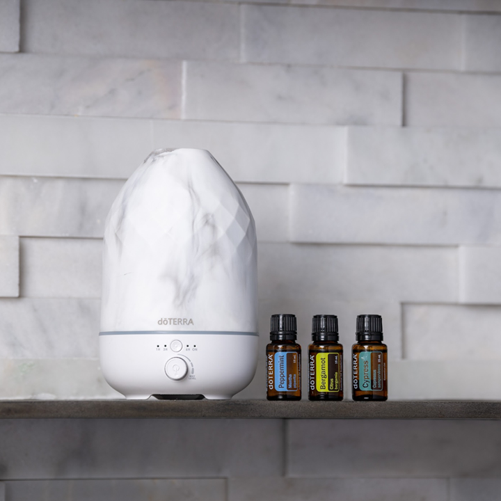 doTERRA Volo Marble difuzér + doTERRA Serenity 15 ml