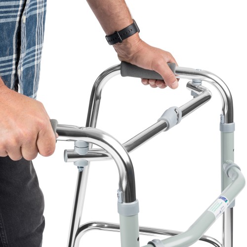 Chodítko pevné kĺbové skladacie FS 913L strieborná