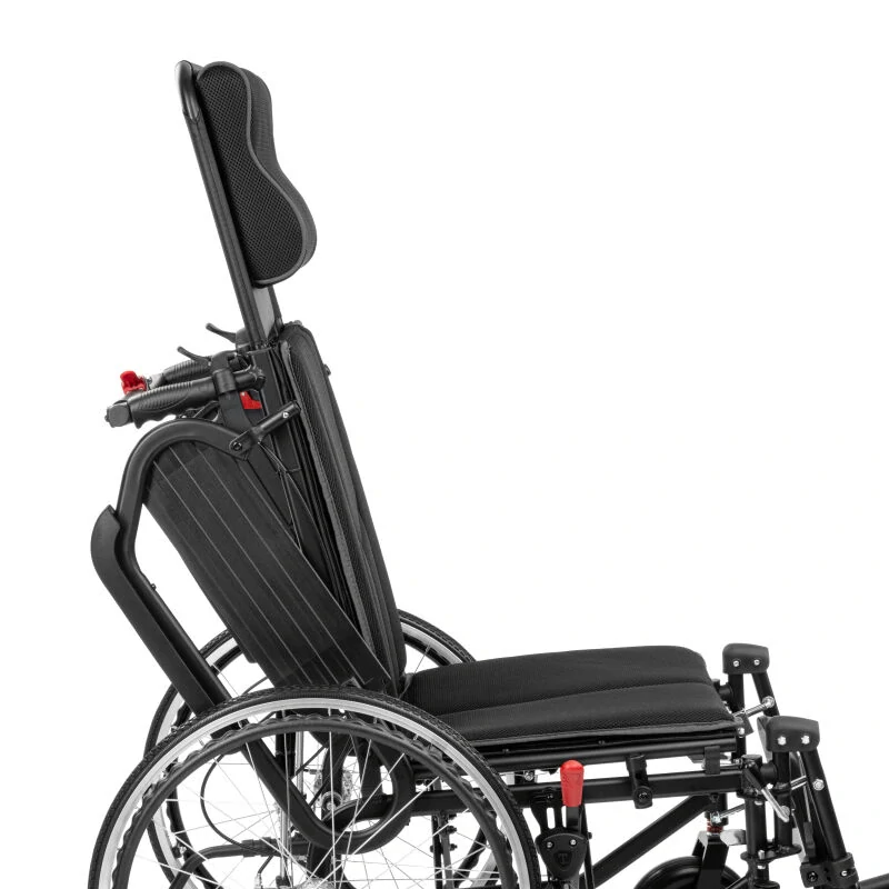 Invalidný vozík NEURO-TIM so stabilizáciou chrbta a hlavy