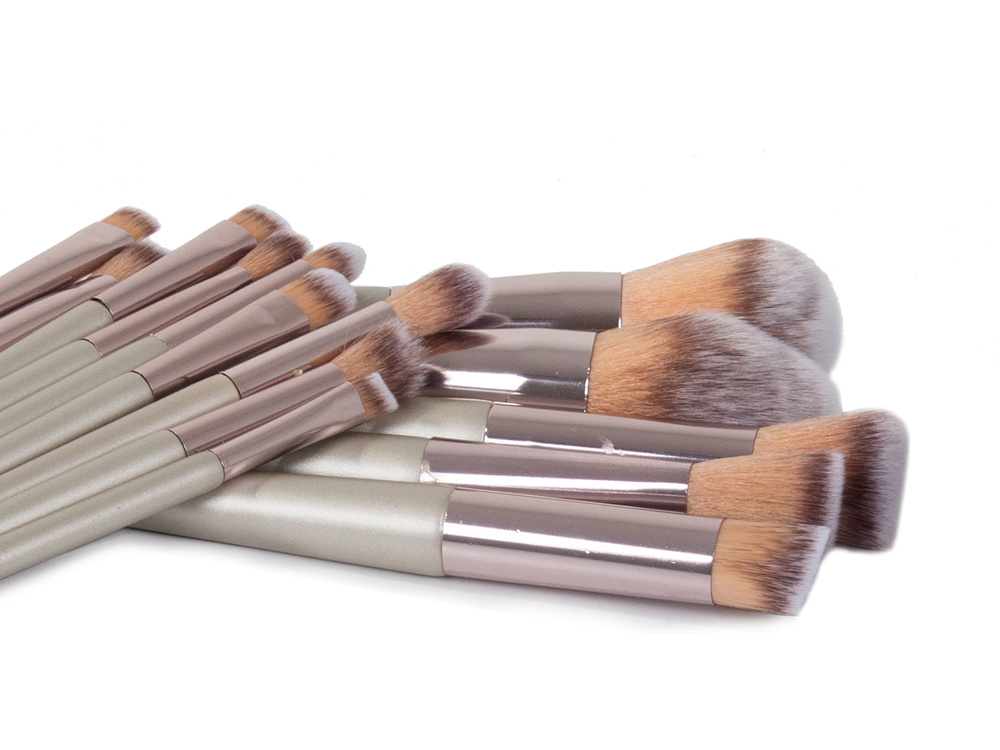Profesionálna sada štetcov na make up 14-dielna ZDRAVKO