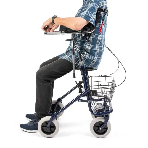 Chodítko štvorkolesové s predĺženými lakťovými opierkami RS8811